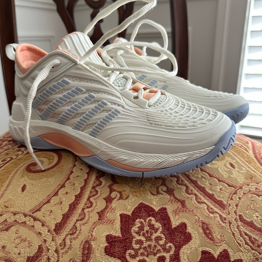 K-Swiss Hypercourt Supreme 2 Womens Tennis Shoe